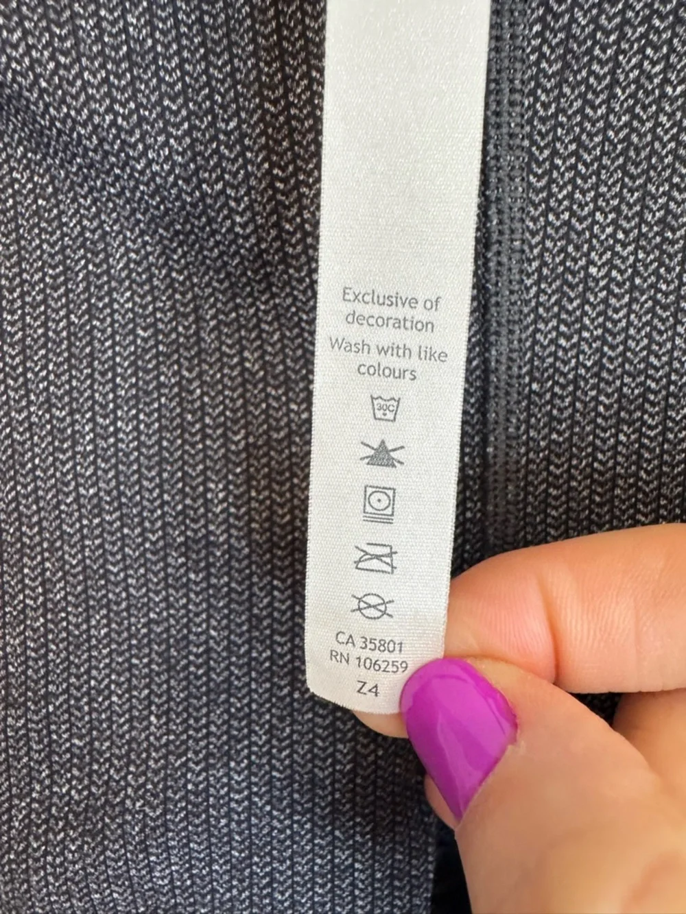 Lululemon Speed Up Tight 8 Gray Textured Luxtreme‎ Pocket Leggings
